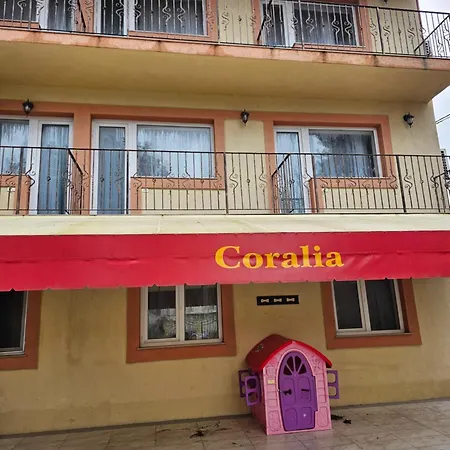 Casa Coralia Konukevi *