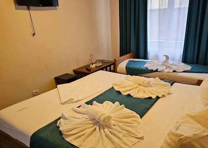 Konukevi Casa Coralia