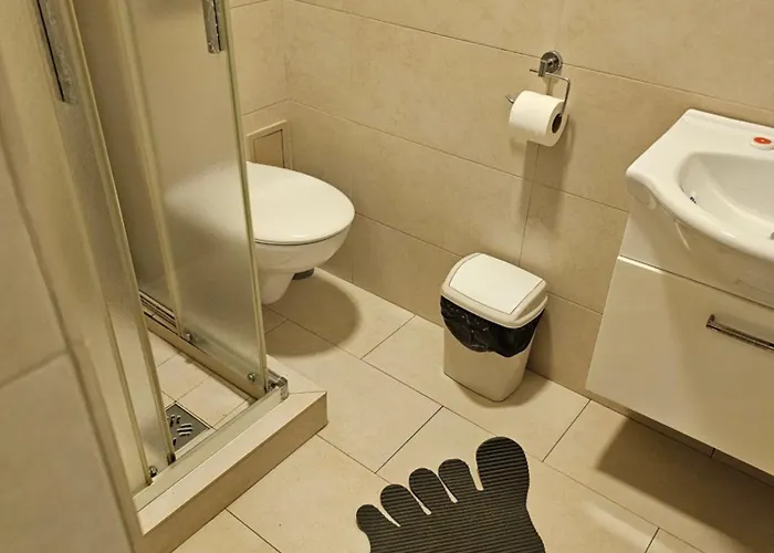 Casa Coralia Konukevi *